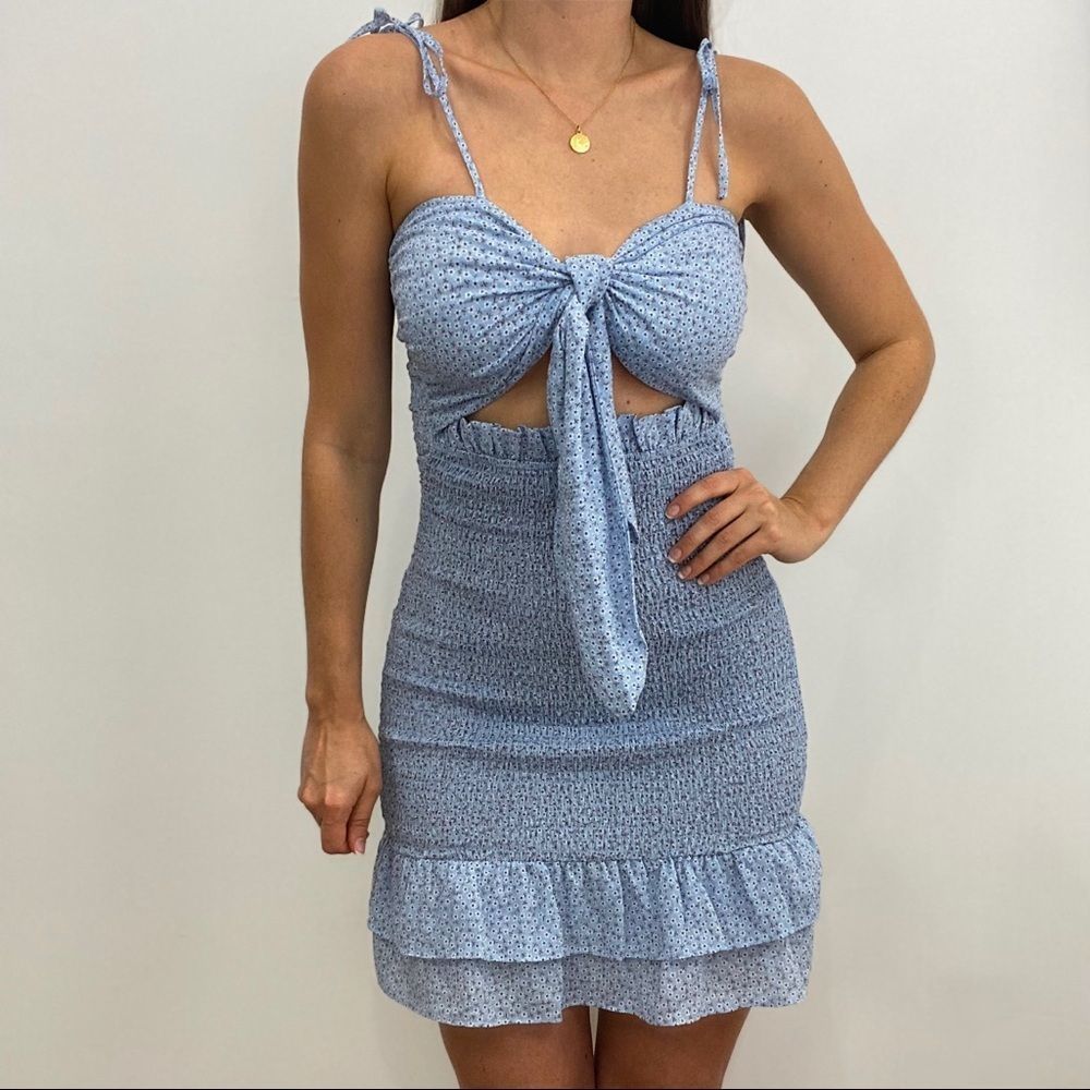 NWT Blue Cut Out Smocked Floral Sleeveless Mini Dress